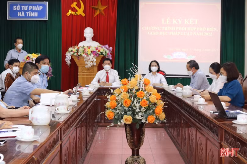 Tiếp tục đổi mới nội dung và hình thức phổ biến, giáo dục pháp luật năm 2022