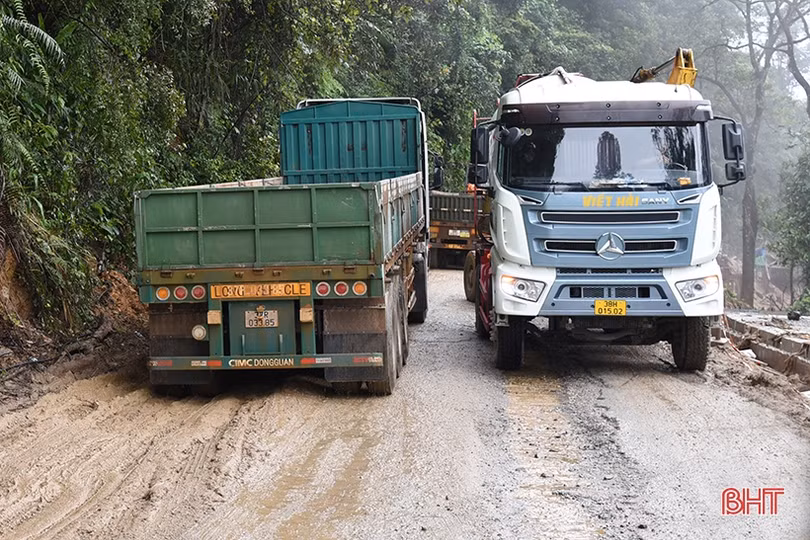Đảm bảo lưu thông thông suốt, an toàn trên QL 8 khi cấm đường theo khung giờ