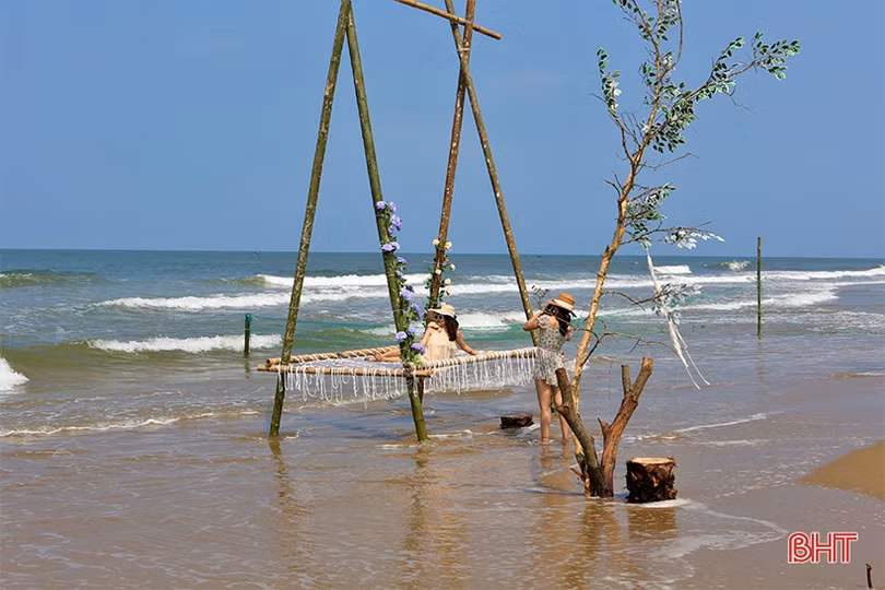 Các cơ sở kinh doanh du lịch ở Hà Tĩnh “rót vốn” đầu tư, đón khách trở lại