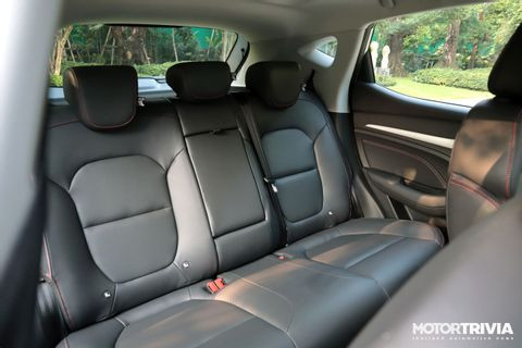 MG ZS 2022 phiên bản chạy điện ra mắt tại Thái Lan