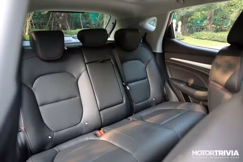 MG ZS 2022 phiên bản chạy điện ra mắt tại Thái Lan