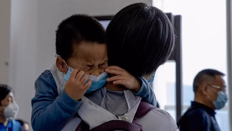 8 điều cha mẹ không nên chia sẻ lên mạng xã hội