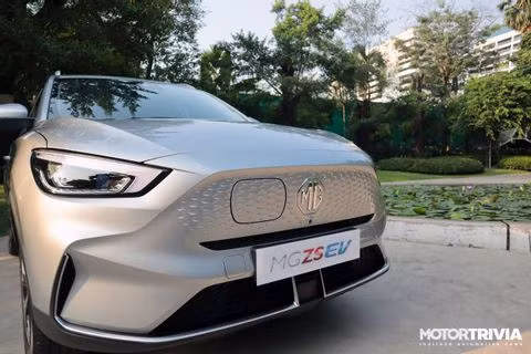 MG ZS 2022 phiên bản chạy điện ra mắt tại Thái Lan