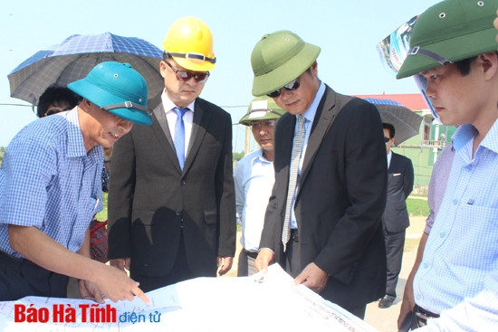 Đoàn công tác Hàn Quốc tham quan, chia sẻ kinh nghiệm xây dựng NTM ảnh 2