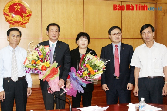 Đoàn công tác Hàn Quốc tham quan, chia sẻ kinh nghiệm xây dựng NTM ảnh 1