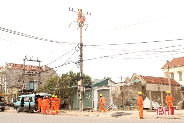 Hà Tĩnh đề xuất bàn giao 176 công trình, hạng mục cho ngành điện quản lý