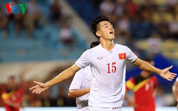 Những cầu thủ Việt Nam có khả năng cao bị loại khỏi AFF Cup 2018?