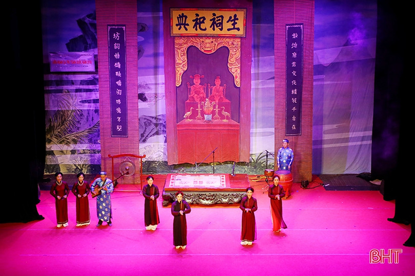 Ngày thứ 2 Liên hoan Ca trù toàn quốc: Biểu diễn đặc sắc, chất lượng chuyên môn cao