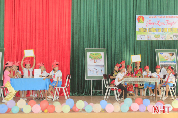 Trang bị kỹ năng phòng chống tai nạn thương tích cho học sinh Nghi Xuân