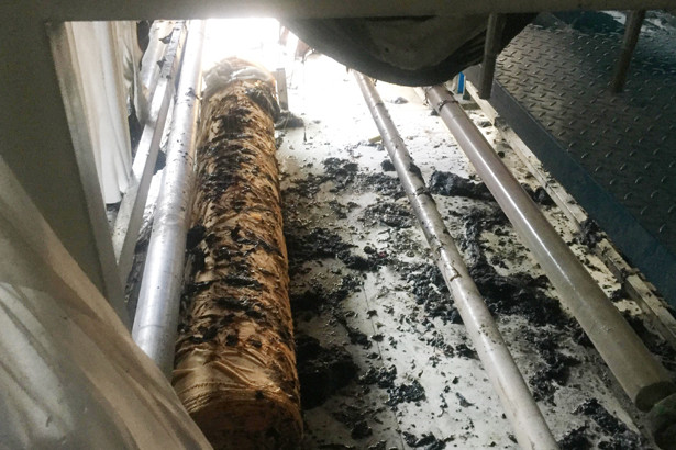 Cháy xưởng sản xuất chăn ga đệm ở Thạch Đồng