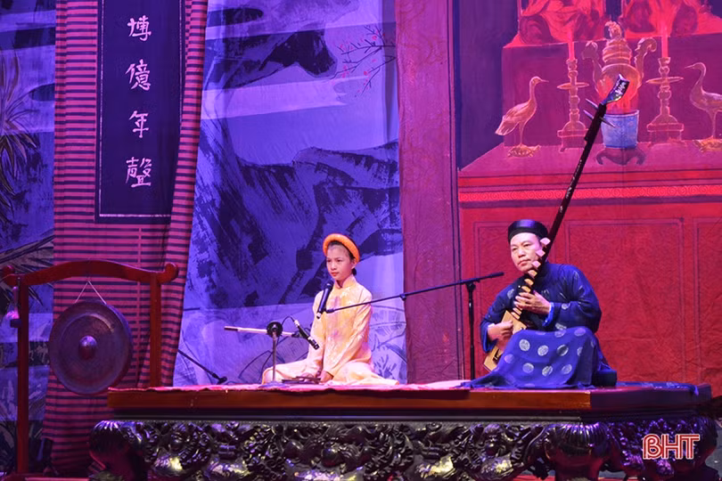 Hát nói của Nguyễn Công Trứ với nghệ thuật ca trù