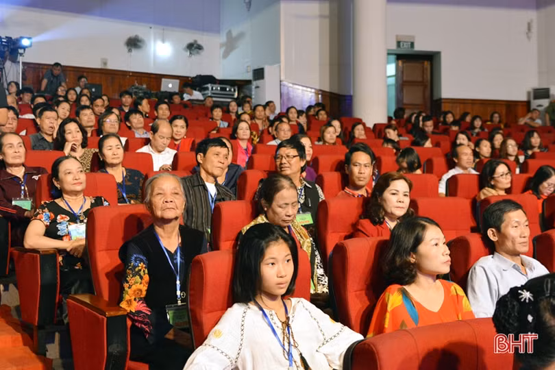 Khai mạc Liên hoan Ca trù toàn quốc năm 2018 tại Hà Tĩnh