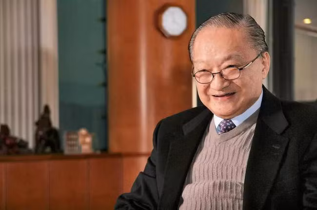 Tiểu thuyết gia võ hiệp Kim Dung qua đời