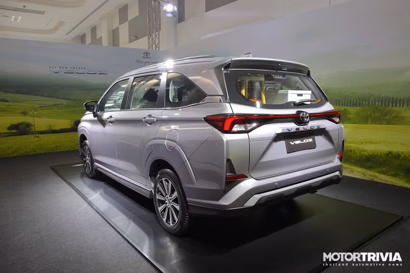 Toyota Veloz 2022 ra mắt tại Thái Lan, giá quy đổi 558 triệu