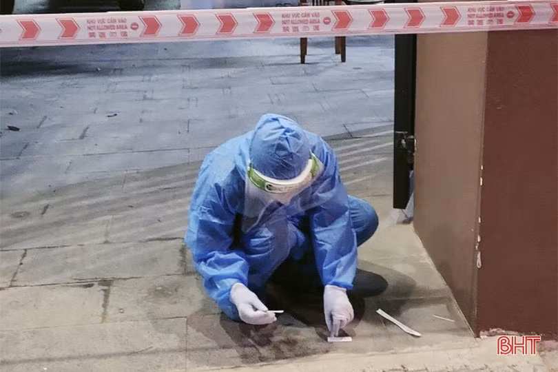 Lực lượng y tế cơ sở Can Lộc dồn sức ngăn dịch COVID-19 lan rộng