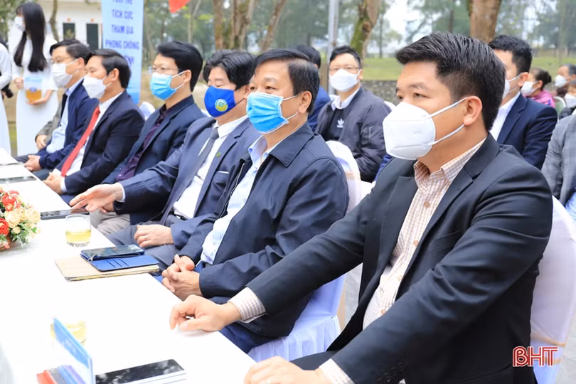 Tuổi trẻ Hà Tĩnh ra quân hưởng ứng Tháng Thanh niên năm 2022