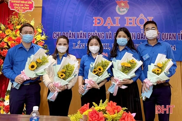 Tuổi trẻ Vietcombank Hà Tĩnh: Đoàn kết - trách nhiệm - sáng tạo - hành động