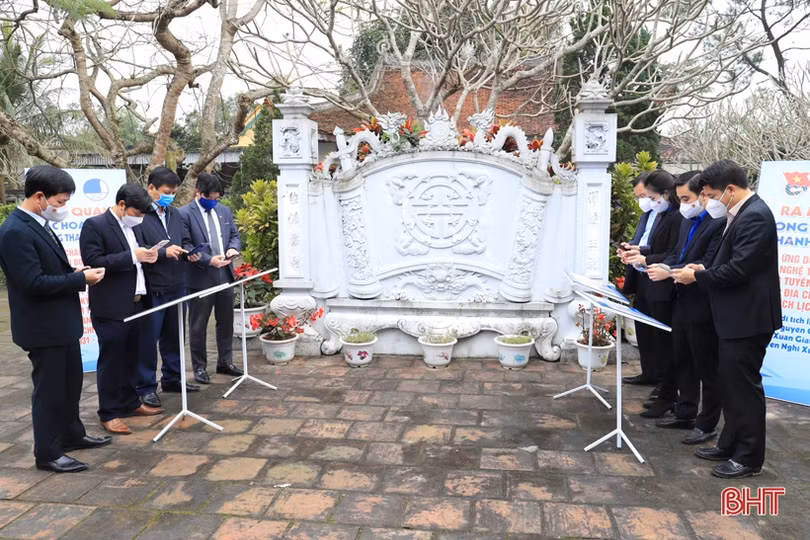 Tuổi trẻ Hà Tĩnh ra quân hưởng ứng Tháng Thanh niên năm 2022