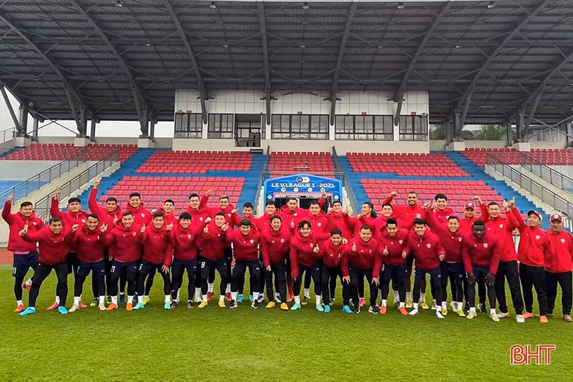 Hồng Lĩnh Hà Tĩnh vs Hải Phòng: “Nóng” khu vực giữa sân