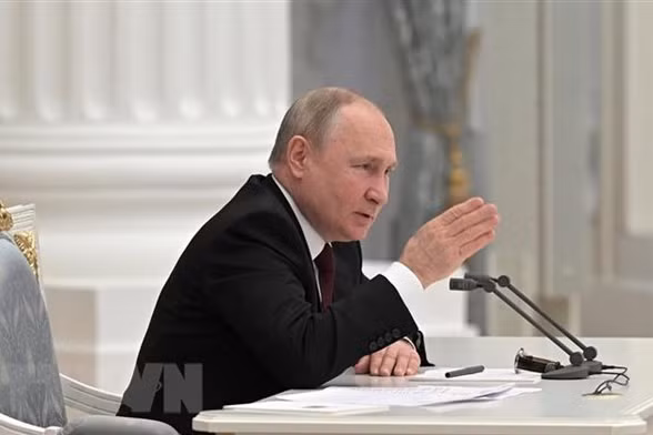 Tổng thống Putin thông báo triển khai chiến dịch đặc biệt tại Donbass