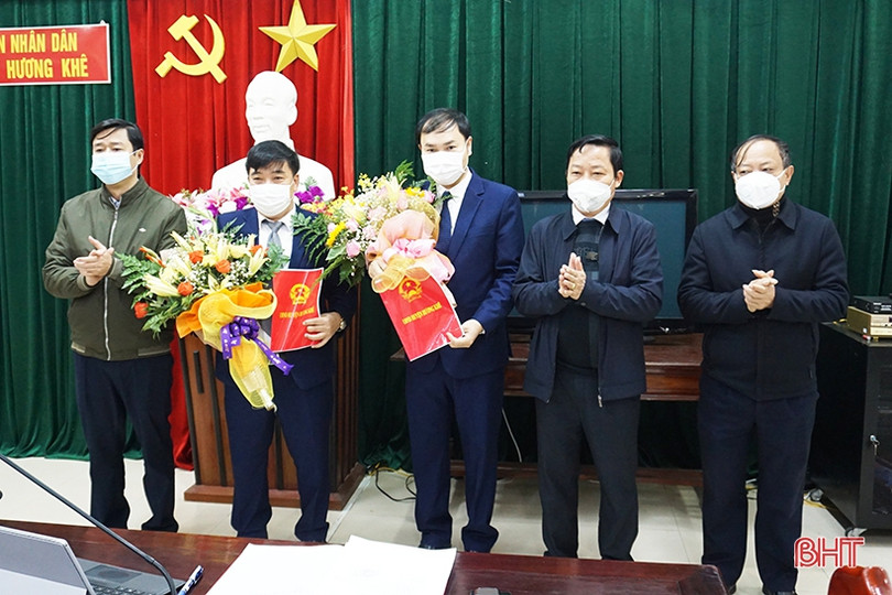 Hương Khê có tân Trưởng phòng GD&ĐT và Giám đốc Trung tâm Y tế huyện