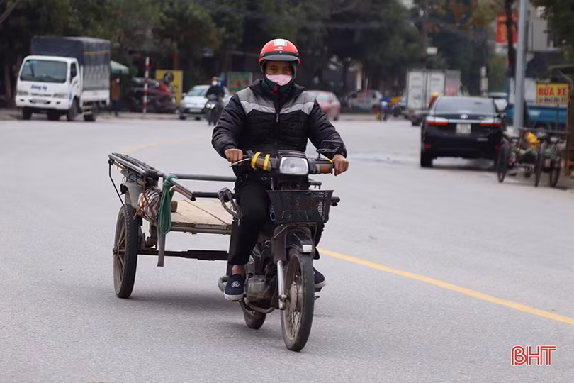 Nhọc nhằn mưu sinh trong giá rét ở Hà Tĩnh