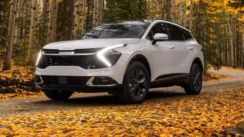 Kia Sportage 2023 chốt giá từ 27.205 USD, bán tại Việt Nam trong năm nay