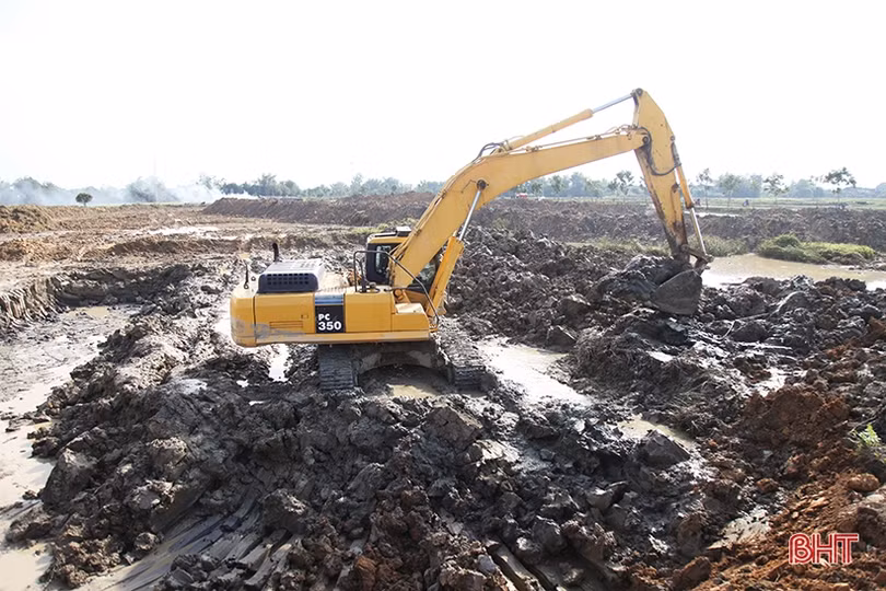 Hà Tĩnh đảm bảo nguồn cung vật liệu xây dựng thi công cao tốc Bắc - Nam qua địa bàn