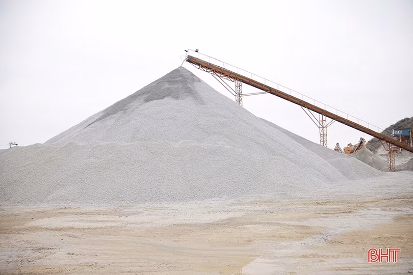 Hà Tĩnh đảm bảo nguồn cung vật liệu xây dựng thi công cao tốc Bắc - Nam qua địa bàn