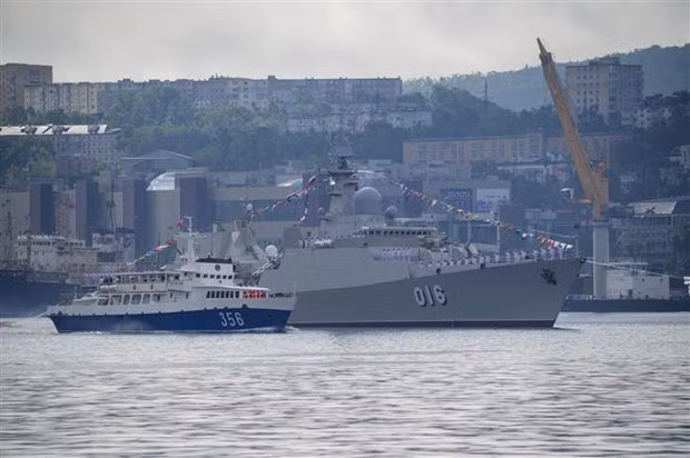 Tàu hộ vệ tên lửa Việt Nam tham gia tập trận hải quân ở Ấn Độ