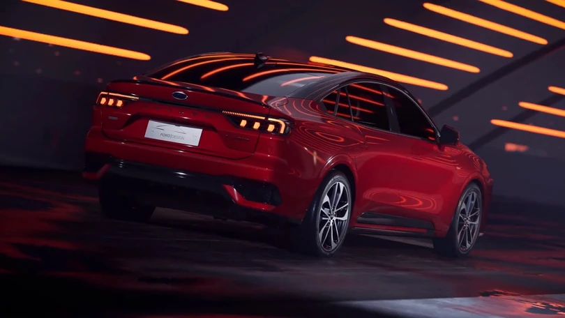 Diện mạo cực ấn tượng của Ford Mondeo ST-Line 2023