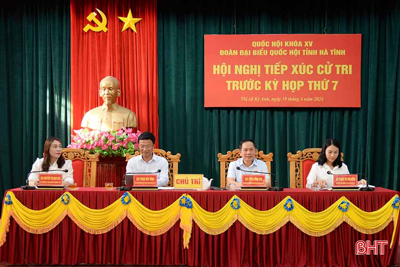 Chủ trì hội nghị. QH2.jpg