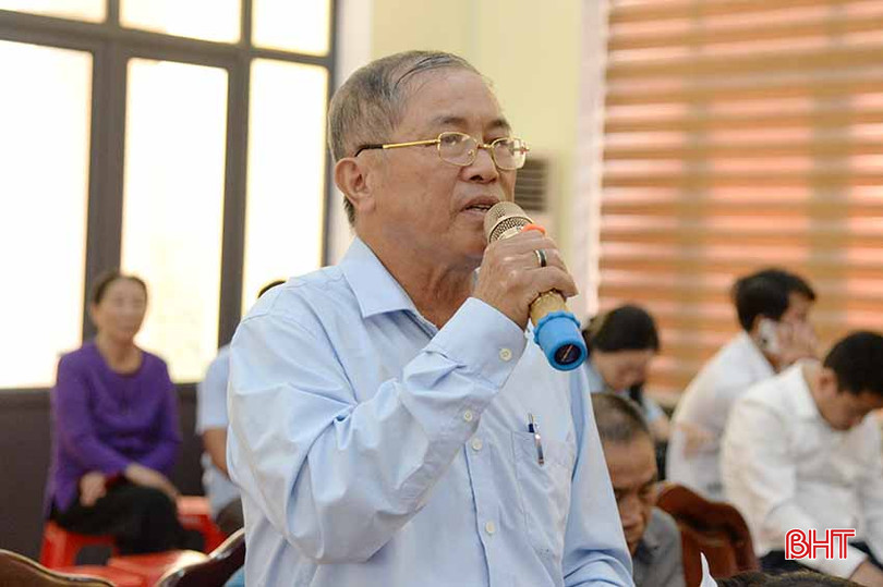 Cử tri Nguyễn Xuân Miễn - Tổ trưởng TDP Liên Sơn (phường Kỳ Liên) đề nghị cần tiếp tục xây dựng các chính sách quan tâm hơn nữa đến chế độ cho người có công. QH3.jpg