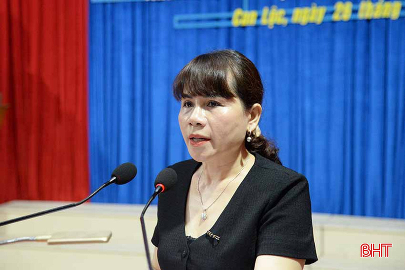 Phó Giám đốc Sở VH-TT&DL Lê Thị Loan phát biểu tại hội nghị. c4.jpg