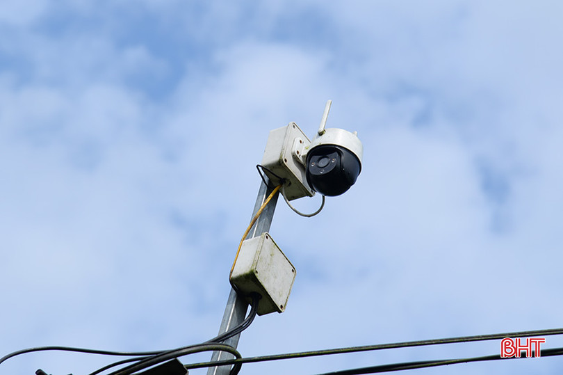 Chi phí lắp đặt, duy trì bảo dưỡng hệ thống camera tại xã Sơn Tiến dao động từ 3-6 triệu đồng/điểm. kl2.jpg