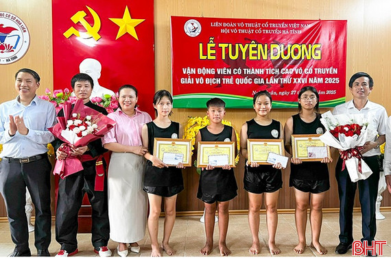 Các VĐV Hà Tĩnh giành 4 huy chương tại Giải Vô địch trẻ võ cổ truyền quốc gia