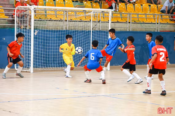39 đội bóng tranh tài tại Giải Bóng đá thiếu niên - nhi đồng Hà Tĩnh