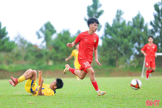 Kỳ vọng U19 Hồng Lĩnh Hà Tĩnh tạo bất ngờ ở vòng chung kết quốc gia