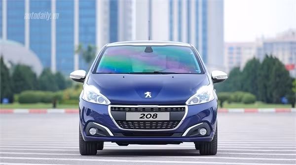 Peugeot 208 – “Xế” nhỏ đẳng cấp châu Âu ảnh 3