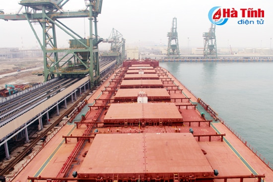 ... và tham quan các hạng mục tại Formosa