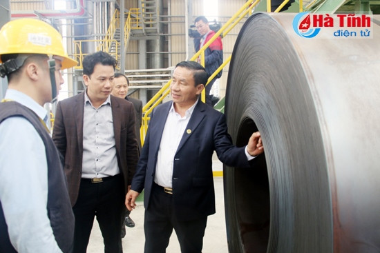 ... và tham quan các hạng mục tại Formosa