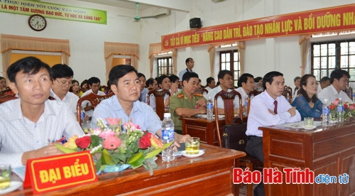 Xây dựng THPT Cẩm Bình thành điểm sáng về giáo dục đào tạo ảnh 1