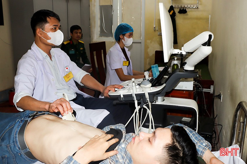 Công tác khám tuyển được tiến hành chặt chẽ, nghiêm túc, đúng quy định. bqbht_br_a7.jpg