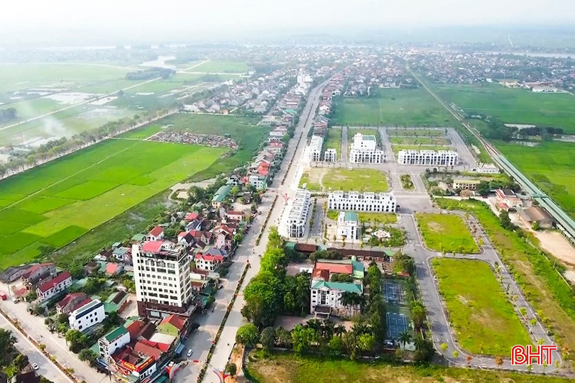 Thị trấn Đức Thọ đạt chuẩn đô thị văn minh. bqbht_br_1-9864.jpg
