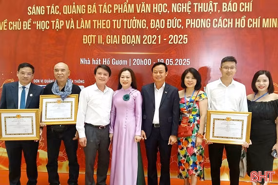 Hà Tĩnh có 1 tập thể, 5 tác phẩm đạt Giải thưởng về sáng tác, quảng bá tác phẩm học và làm theo Bác 