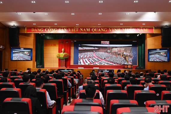 Cán bộ, đảng viên Hà Tĩnh nghiêm túc học tập, quán triệt Nghị quyết Đại hội XIV của Đảng 