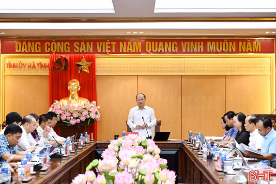 Tăng cường kỷ luật, kỷ cương và ứng dụng công nghệ trong công tác tham mưu cấp ủy