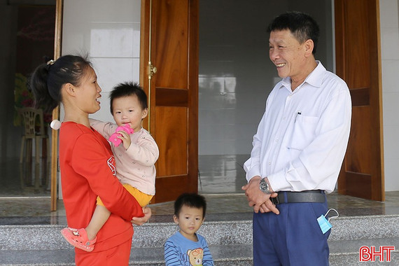 Hà Tĩnh có 4 tập thể, cá nhân được khen thưởng trong phong trào xóa nhà tạm 