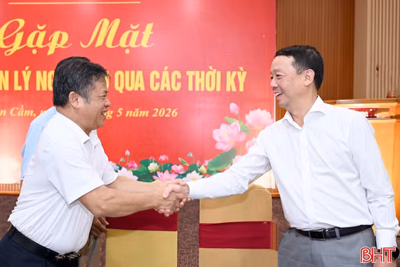 Hà Tĩnh gặp mặt cán bộ quản lý nghỉ hưu qua các thời kỳ