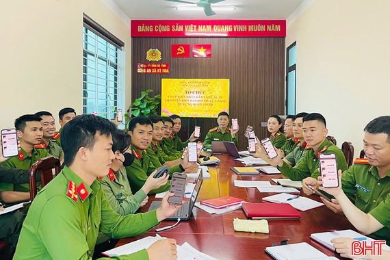 Hà Tĩnh linh hoạt lấy ý kiến Nhân dân về dự thảo văn kiện Đại hội XIV của Đảng